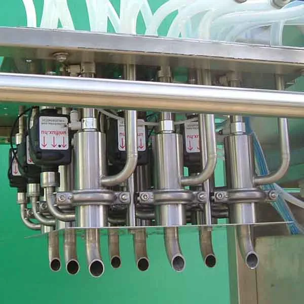 UNIFLUX SIMULTAN 9 – Rekesztöltő, 9 töltőfejjel